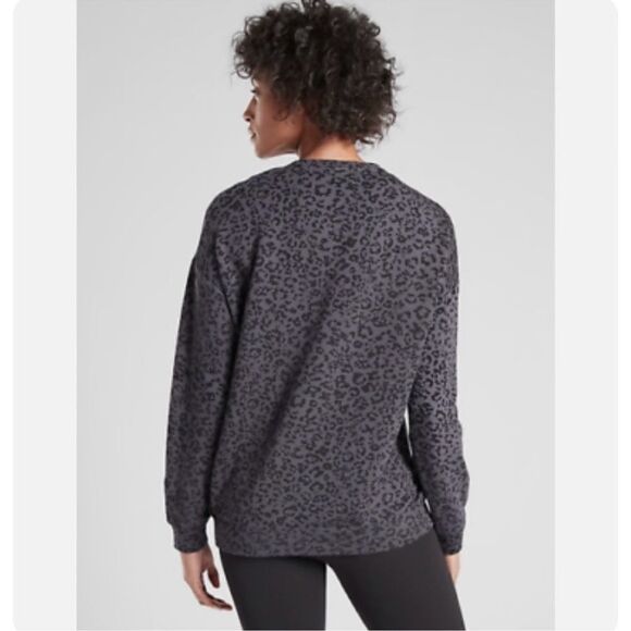 Athleta Pure Luxe Leopard Sweatshirt Top Spring Night Large  #502398 - Picture 2 of 7